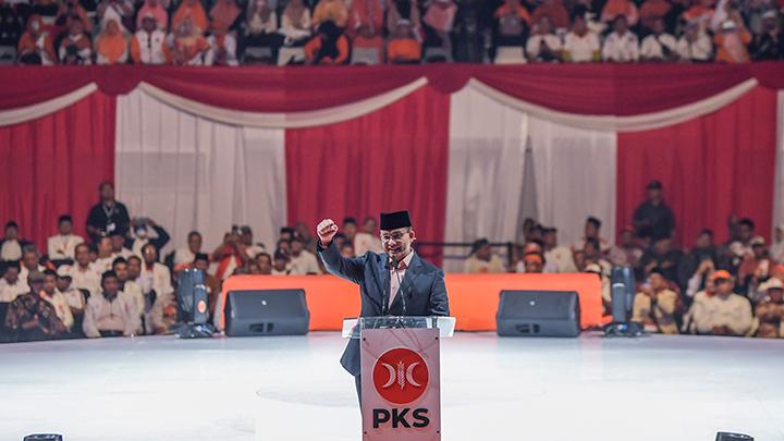 Hadiri HUT PKS, Anies Baswedan Membahas Buku Why Nations Fail