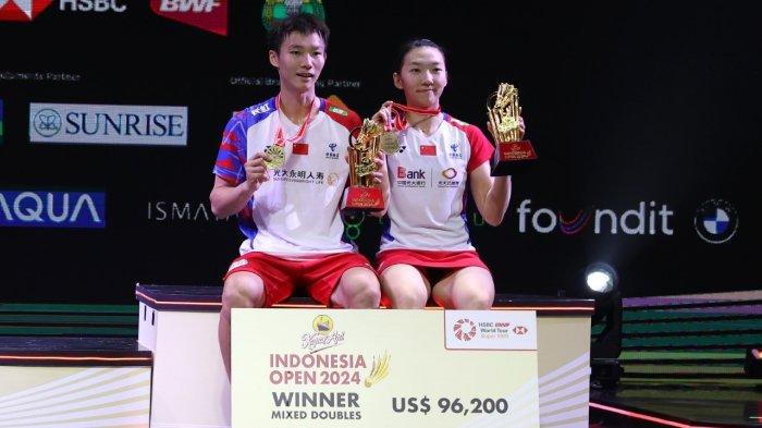 Ganda Campuran China Jiang Zhen Bang/Wei Ya Xin Raih Juara Indonesia Open 2024